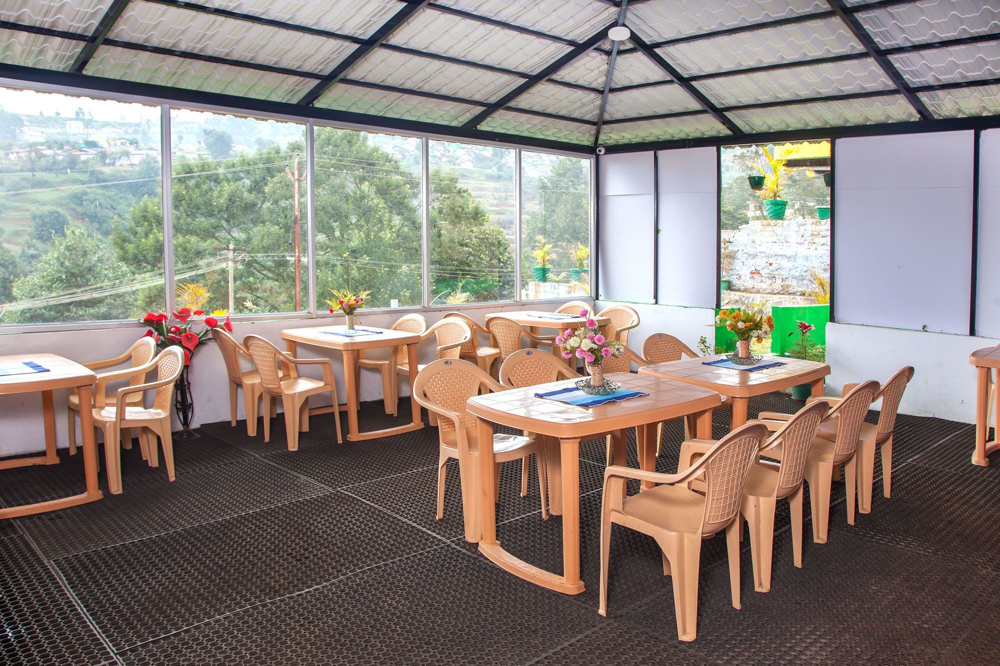 Oyo 4239 The Bliss Resorts And Cottages Udagamandalam Exterior photo